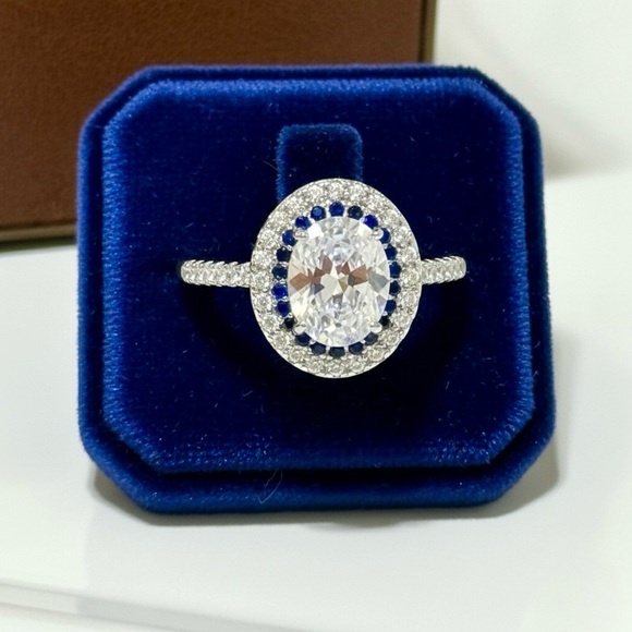 Jewelry - 925 Sterling Silver Oval cut white Blue Cubic Zirconia Infinity Band Ring Sz 10